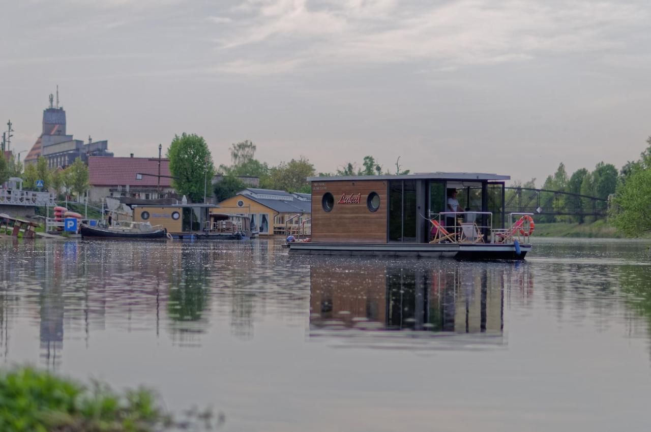 Ботели Houseboats - apartament pływający w Marinie Oława Олава-10